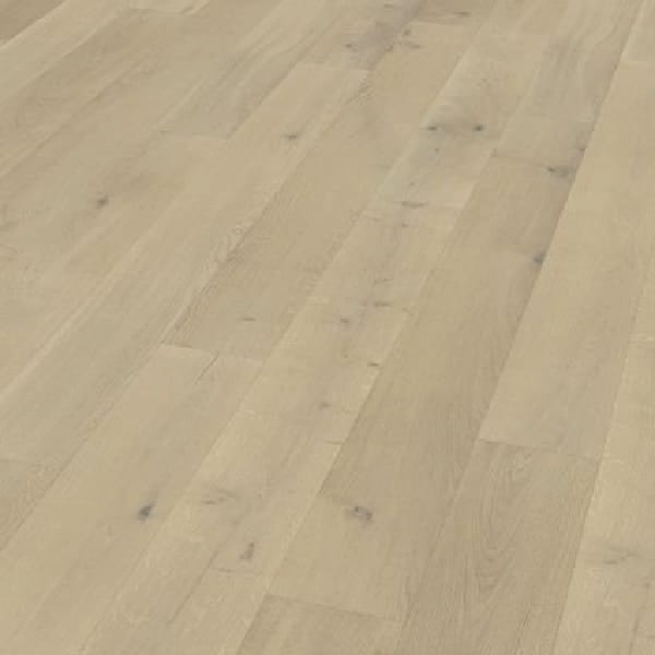 Sienna Karsdorf Oak